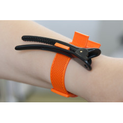 Hairdresser tool-band for sectioning-clips